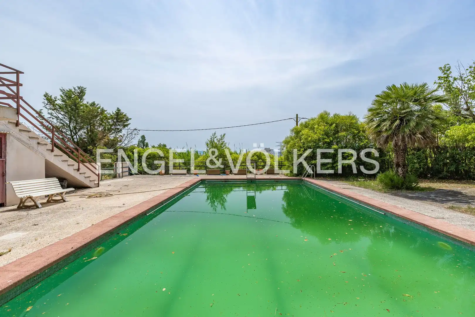 Piscina de Finca rústica en venda en Manresa amb Calefacció, Jardí privat i Terrassa