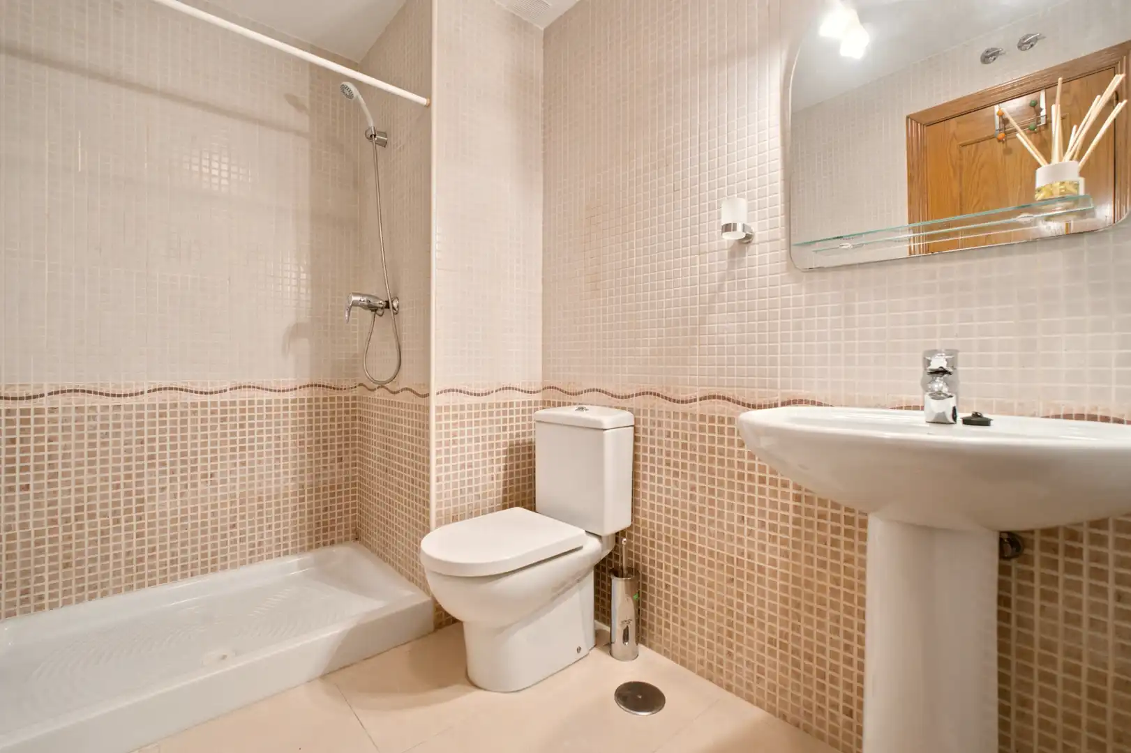 Bathroom of Apartments for sale in Morata de Tajuña, Madrid