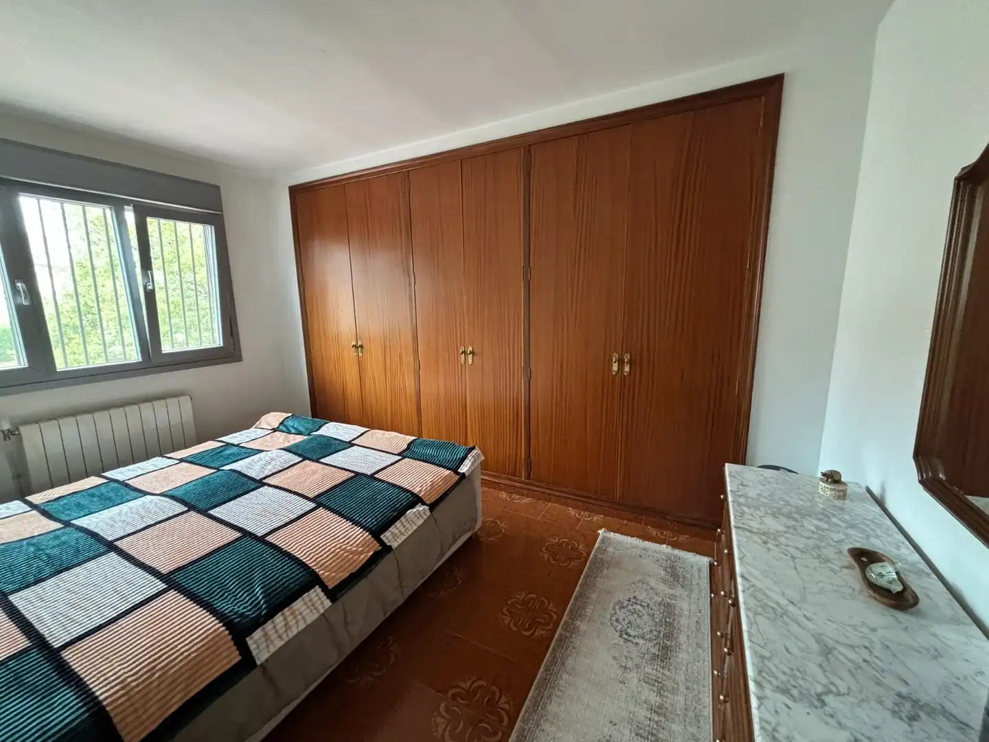 Dormitori de Casa o xalet en venda en Petrer amb Aire condicionat, Terrassa i Piscina