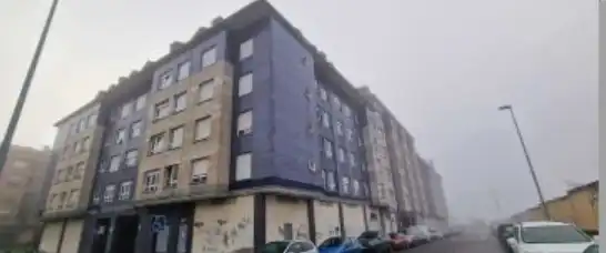 Piso en venta en La Pola Siero