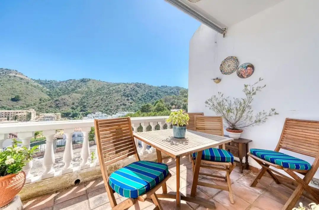 Casa a schiera con terrazza in vendita a Calle los Castaños 1D, imagen 3