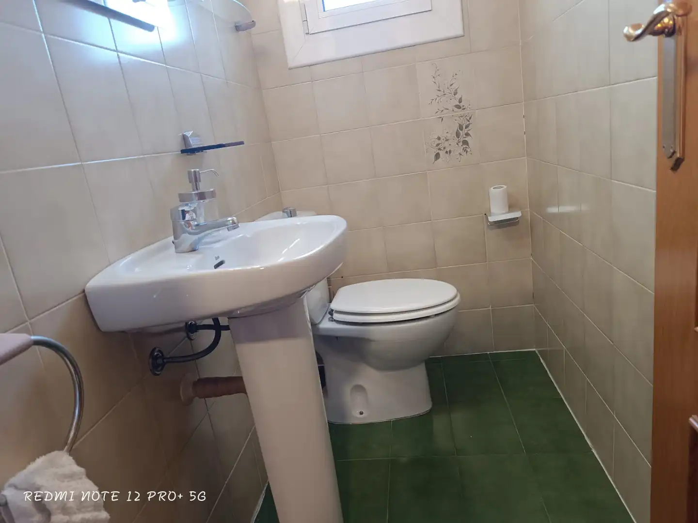 Badezimmer von Wohnung zum Verkauf in Cunit mit Klimaanlage, Terrasse und Abstellraum