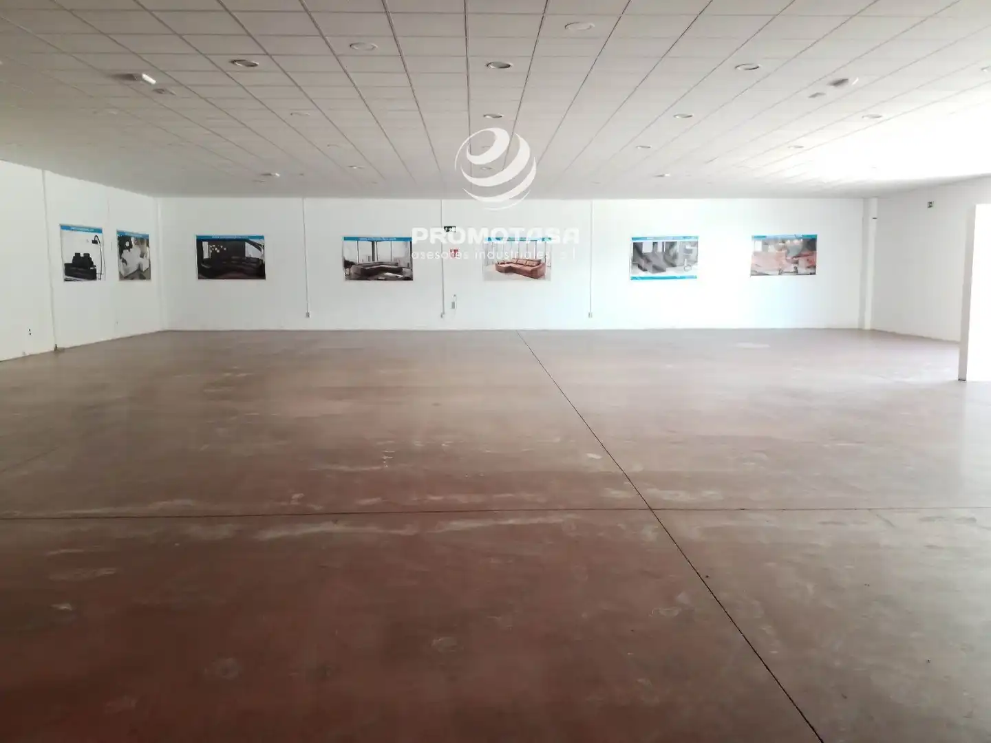 Industrial building for sale in Zona Industrial, imagen 2
