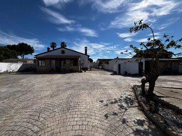 Villa avec piscine à vendre à Núcleo urbano