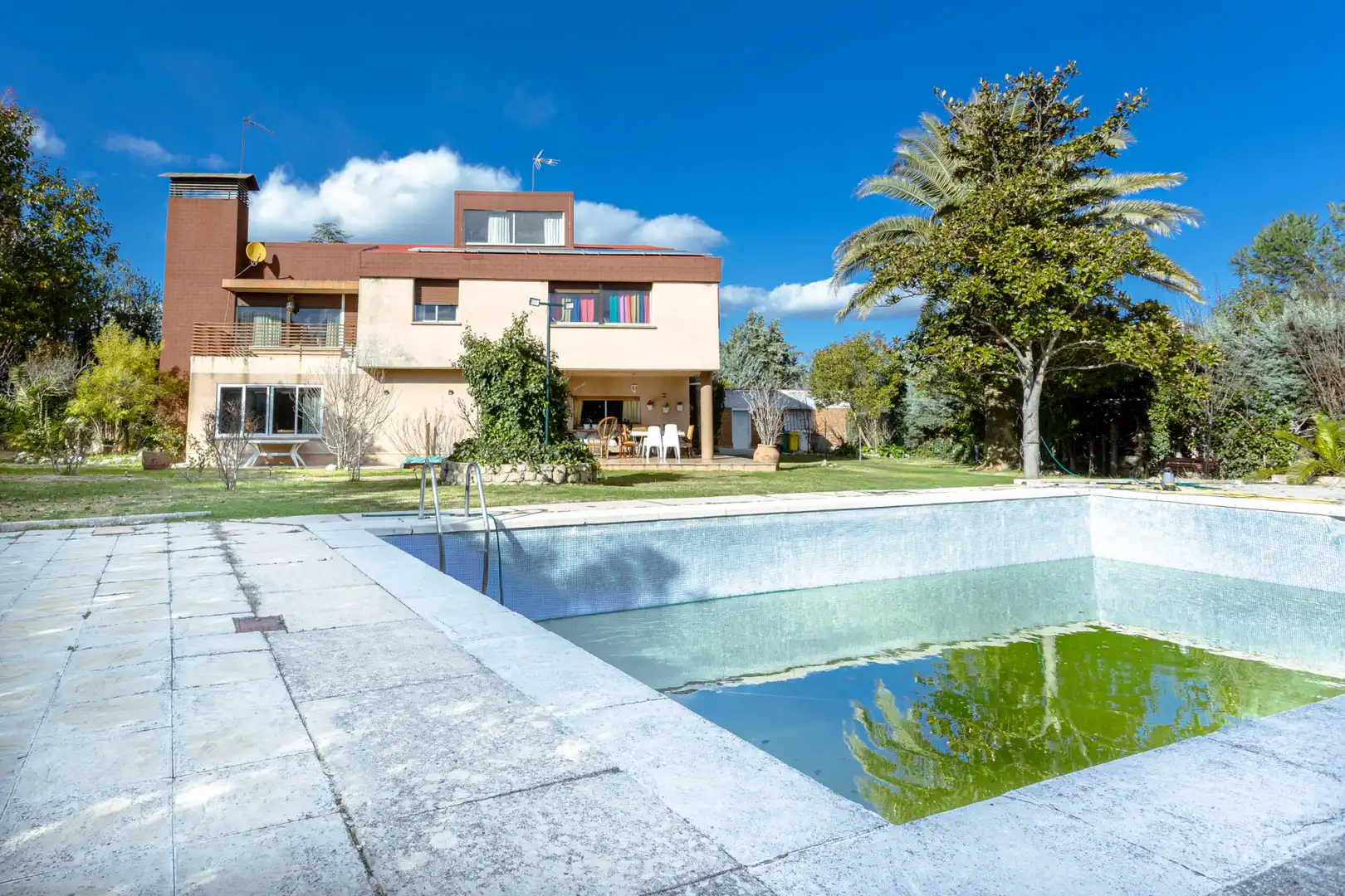 Piscina de Casa o chalet en venta en Villanueva de la Cañada con Aire acondicionado, Calefacción y Trastero