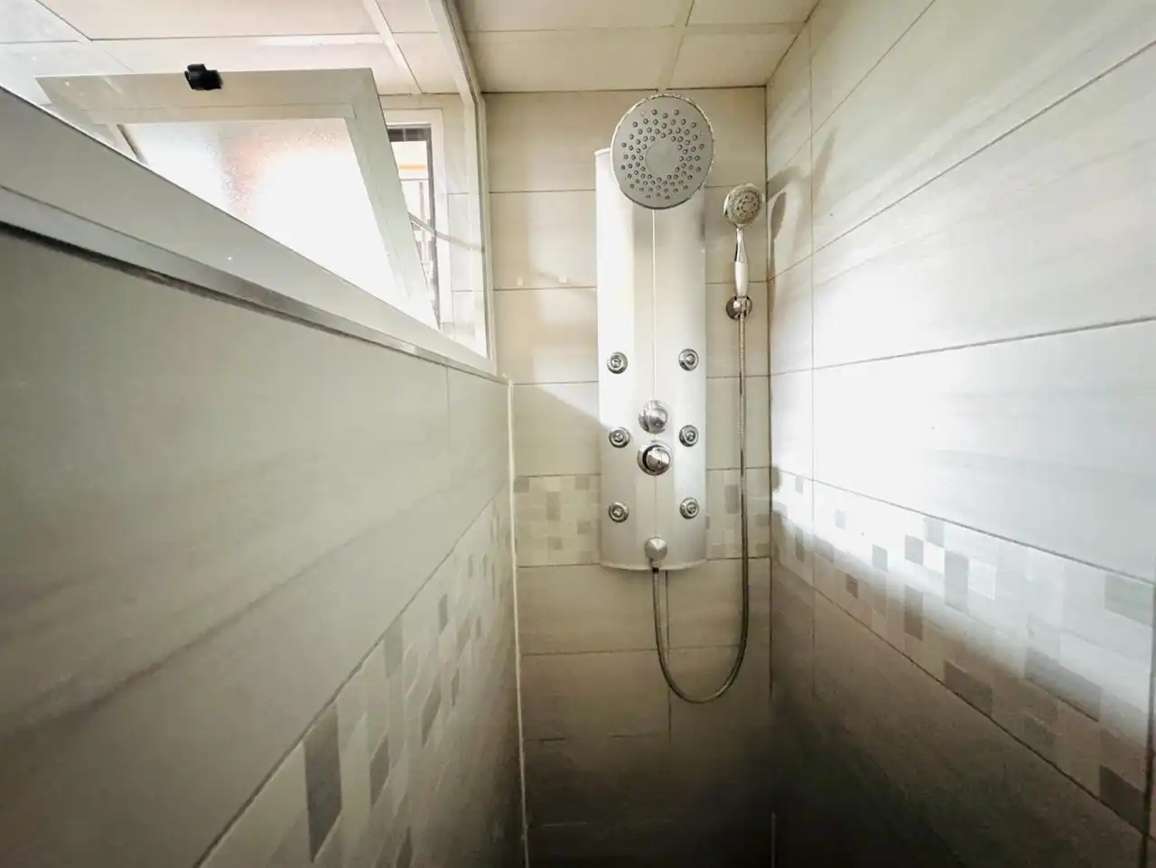 Baño de Piso en venta en Villajoyosa / La Vila Joiosa con Aire acondicionado y Terraza