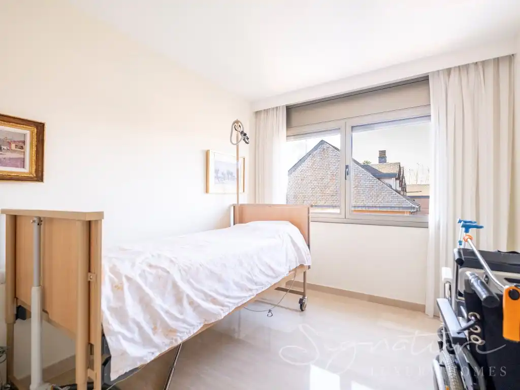Bedroom of Attic for sale in Sant Cugat del Vallès  with Air Conditioner, Terrace and Swimming Pool
