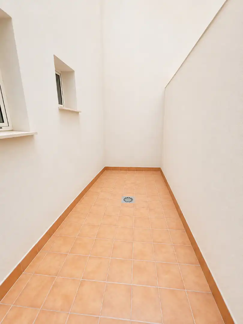 Baño de Piso en venta en Torrevieja con Aire acondicionado, Calefacción y Terraza
