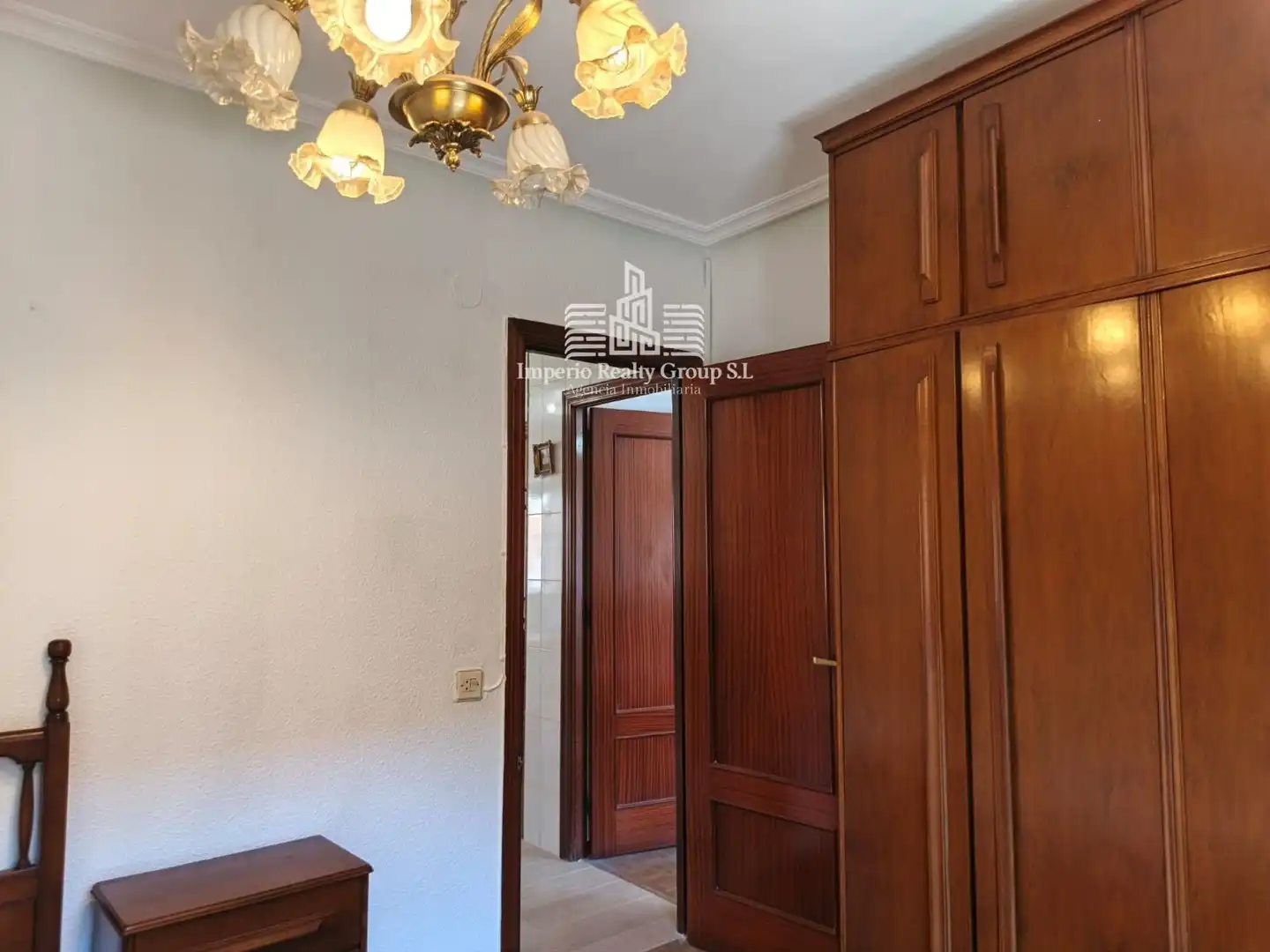 Piso de alquiler en N/A, Sama