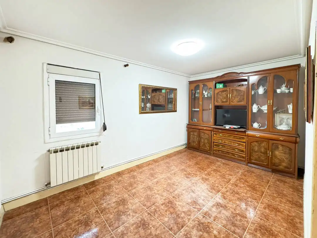 Piso en venta en Zumarraga con Calefacción y Trastero
