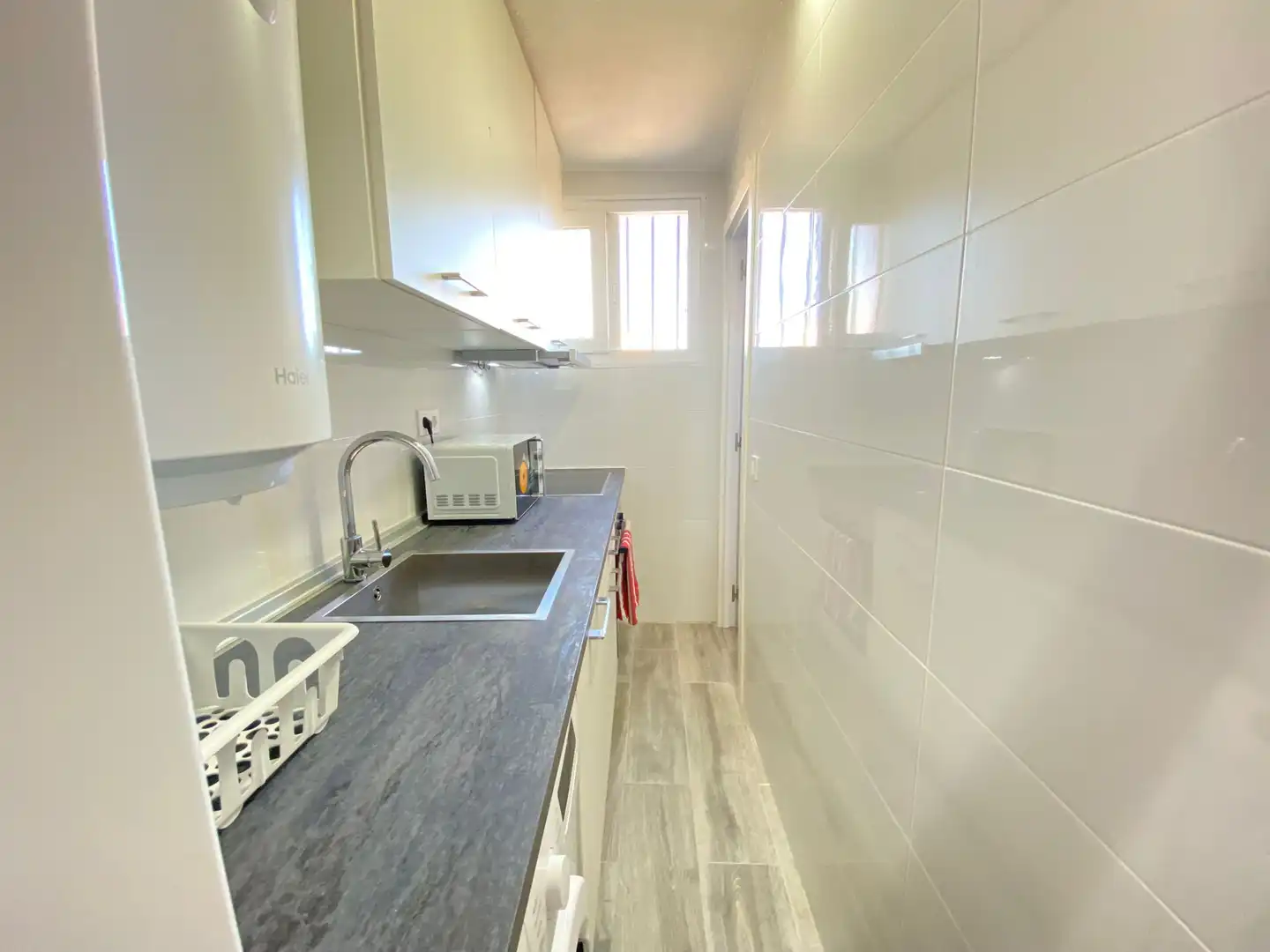 Cocina de Piso de alquiler en Madrid con Calefacción, Amueblado y Horno