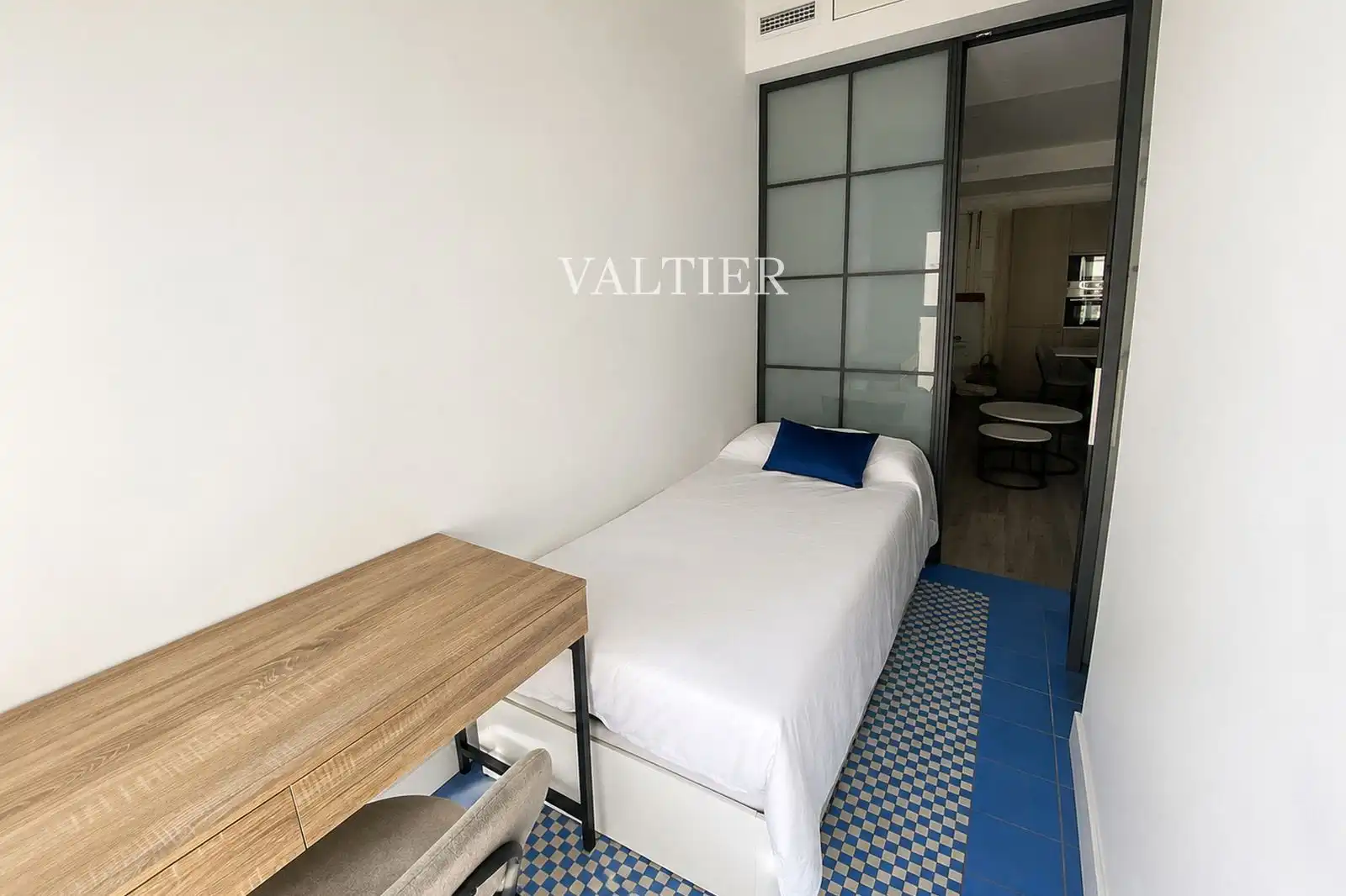 Bedroom of Flat for rent in Madrid  with Air Conditioner and Furnished