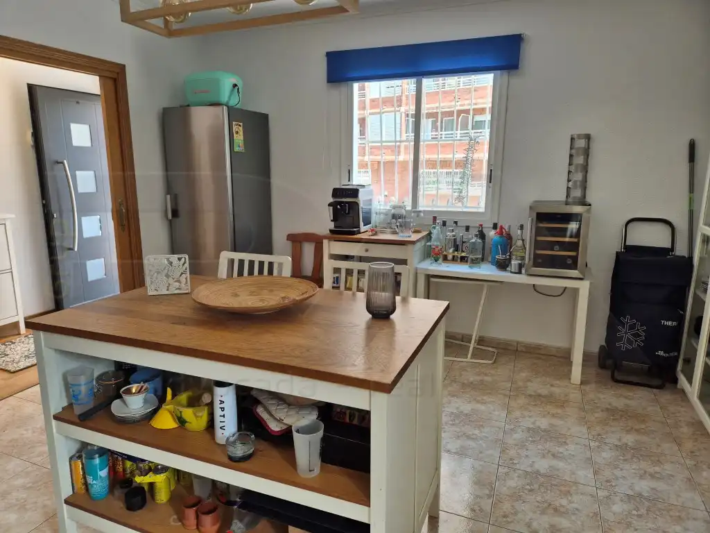 Cuina de Casa o xalet en venda en Tarragona amb Aire condicionat, Forn i Rentadora