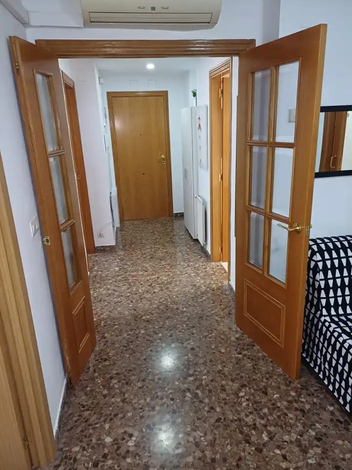 Flat with lift to rent in De L'Actriu Encarna Máñez