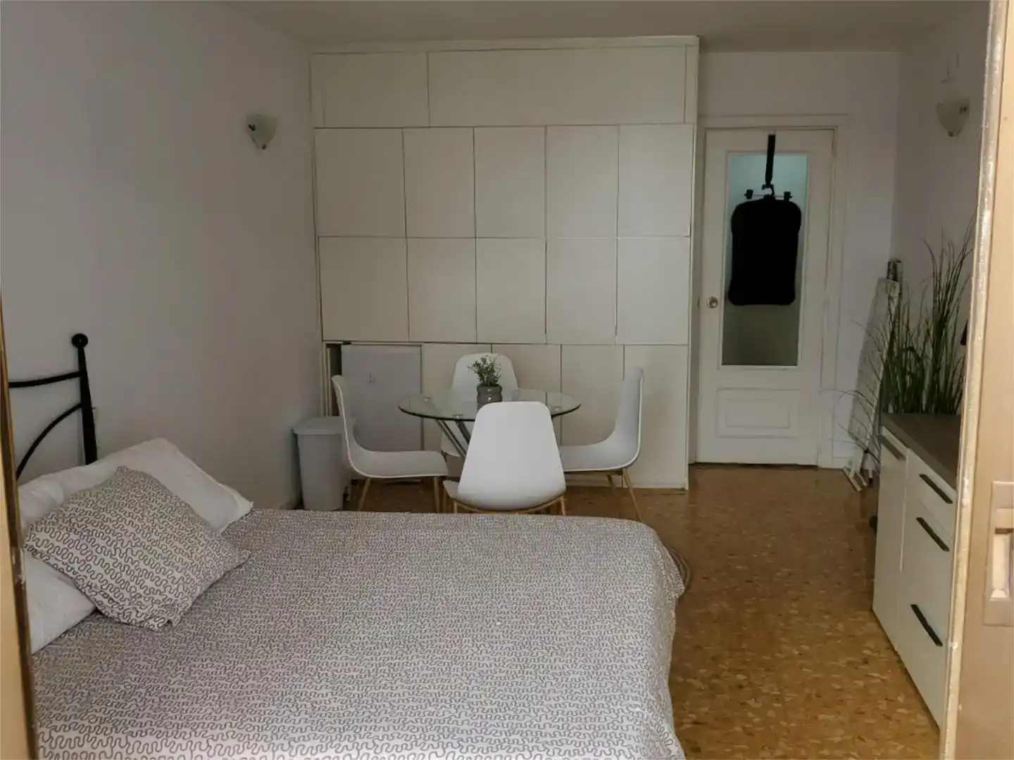 Bedroom of Flat for rent in El Pla del Real