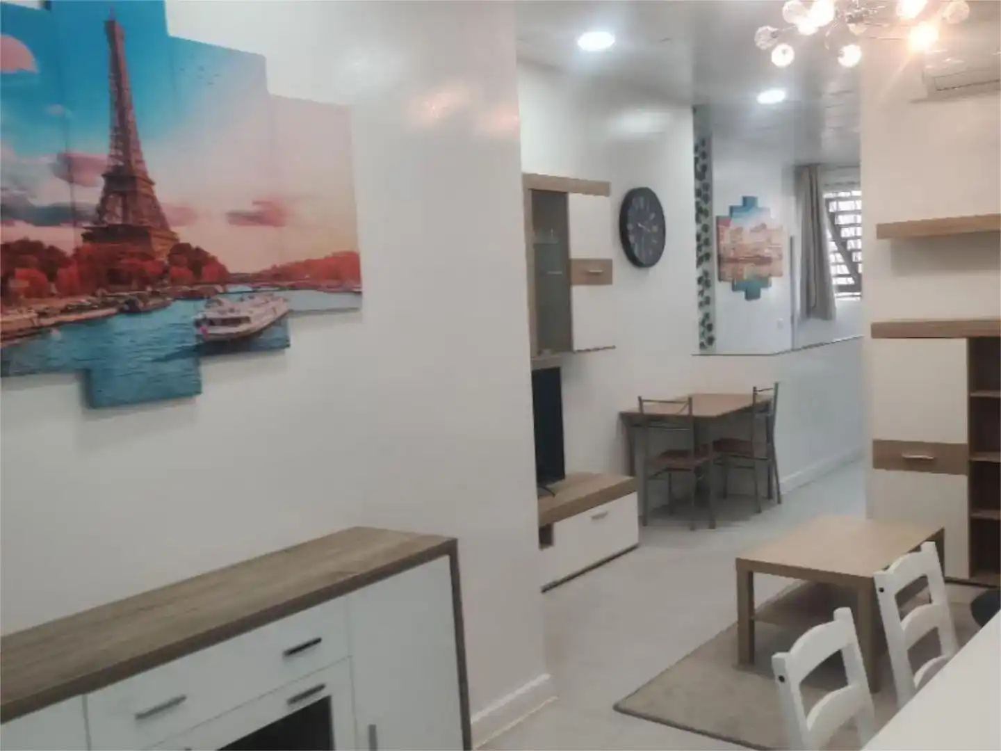 Sala d'estar de Dúplex en venda en Alcalá de Henares amb Aire condicionat i Moblat