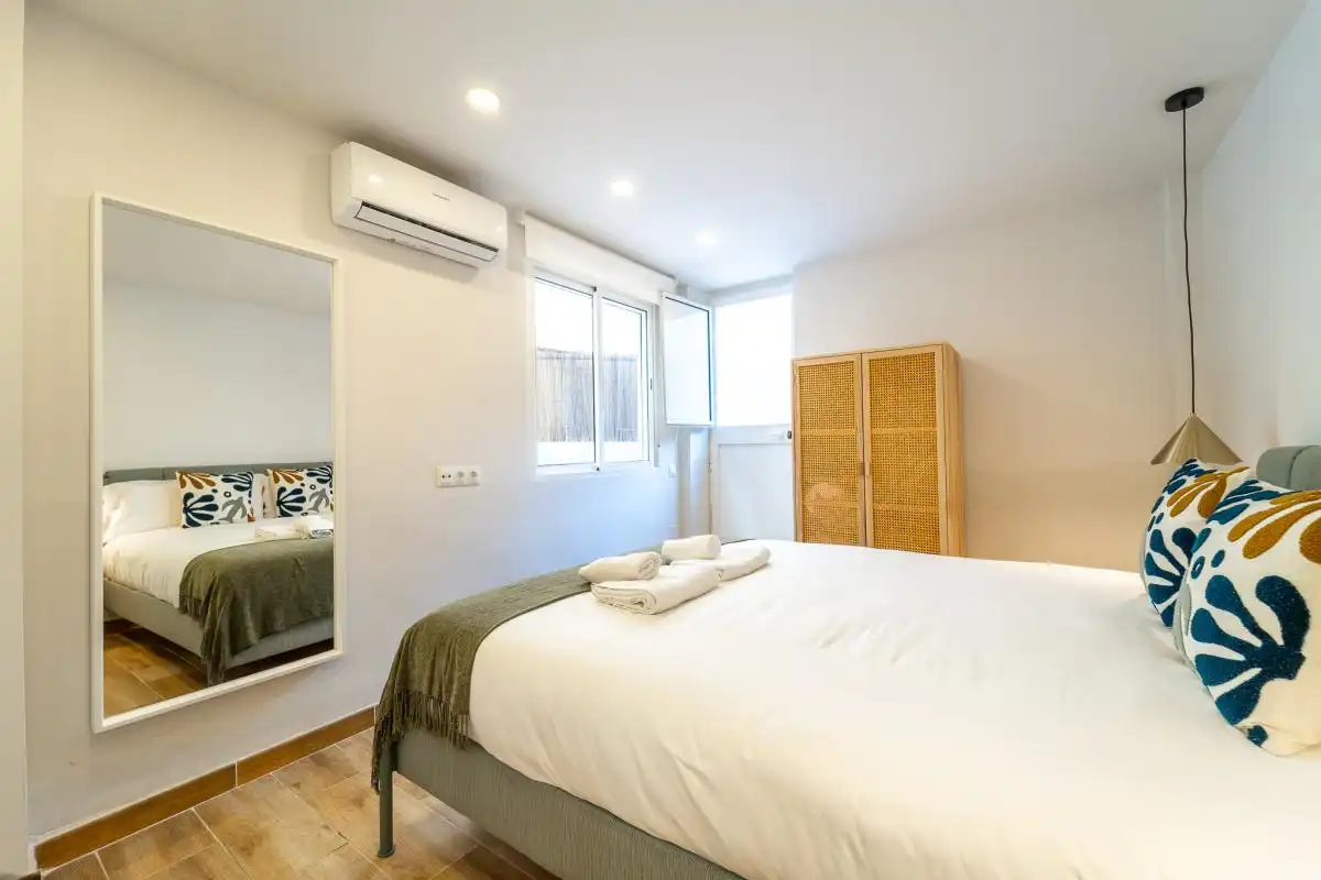 Habitación de Planta baja en venta en Málaga con Aire acondicionado, Calefacción y Terraza
