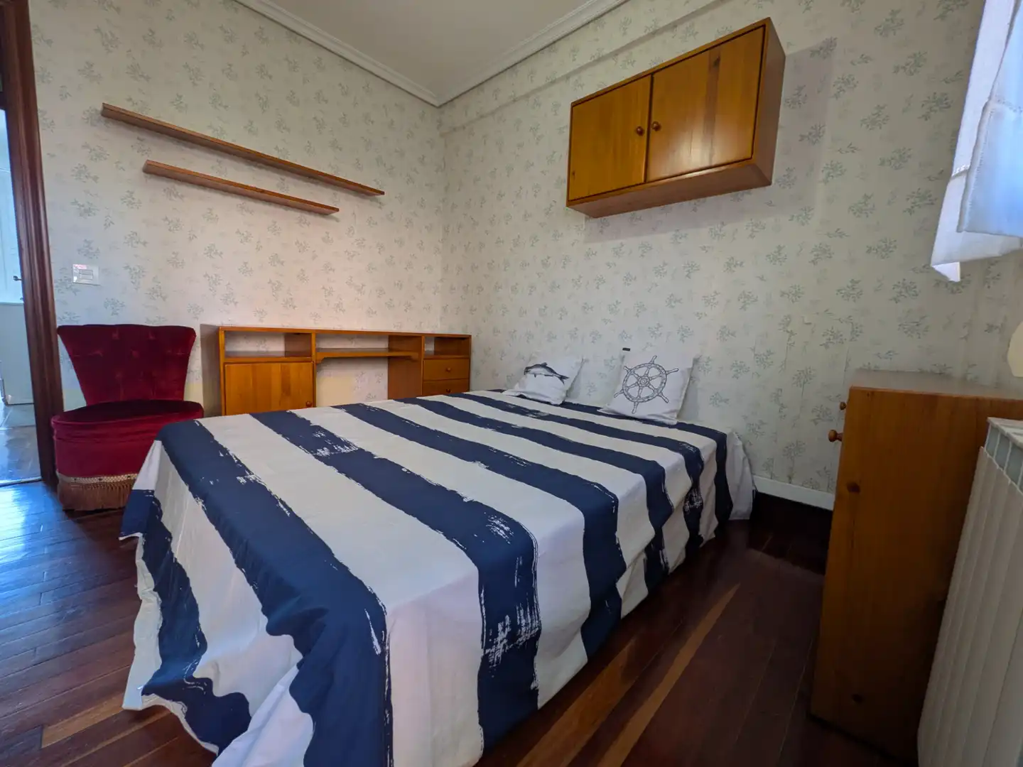 Habitación de Piso en venta en Errenteria con Calefacción, Amueblado y Horno