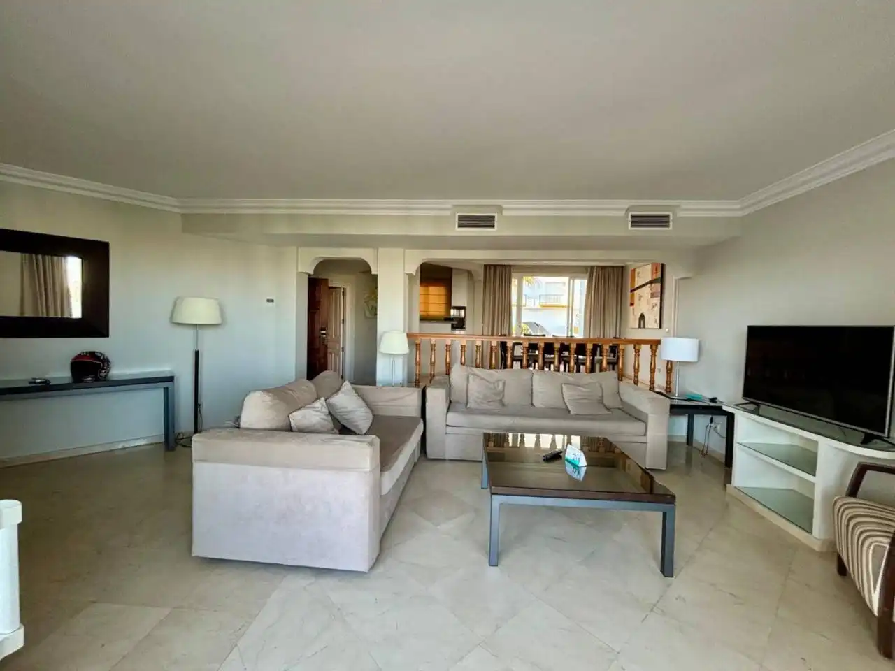 Living room of Flat for rent in Marbella  with Air Conditioner, Heating and Terrace