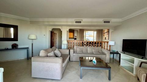 Photo 5 of Flat for rent in Avenida Jardines de las Golondrinas, 1, Romana Playa, Marbella