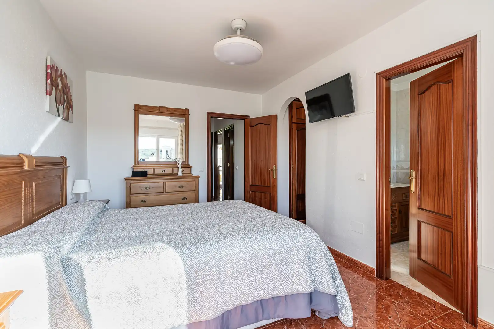 Dormitori de Casa adosada en venda en Estepona amb Aire condicionat i Terrassa