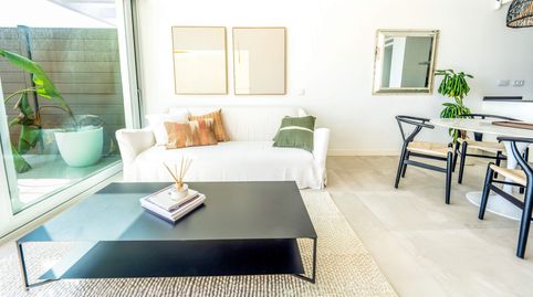 Foto 3 de Piso en venta en Calle Margarita Salas, Las Gaviotas - Carvajal, Fuengirola
