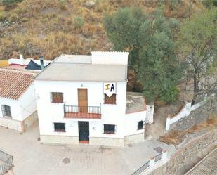 Vista exterior de Casa adosada en venda en Viñuela