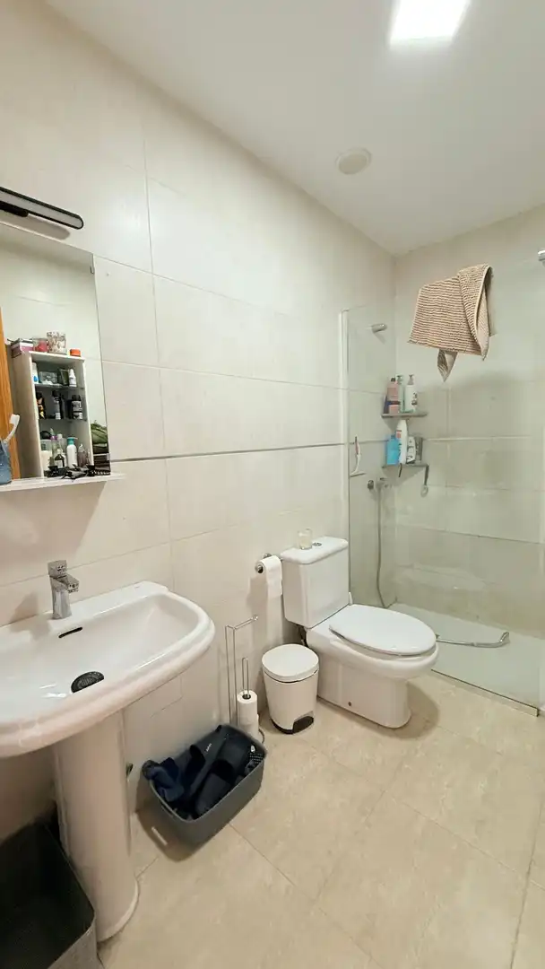 Badezimmer von Dachboden zum Verkauf in Fines