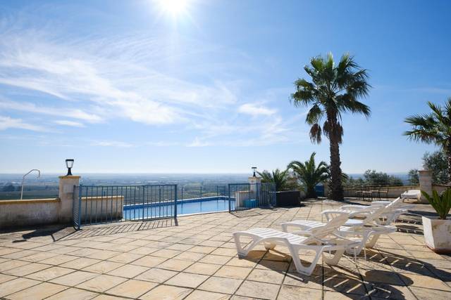 Casa-chalet en Venta en Lora del Río