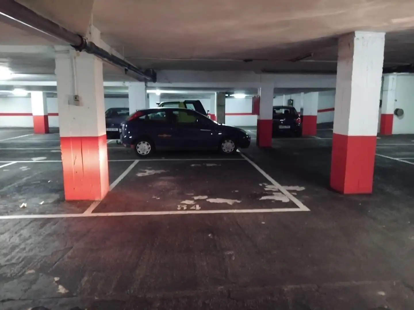 Parking de Garaje de alquiler en Torrelavega 