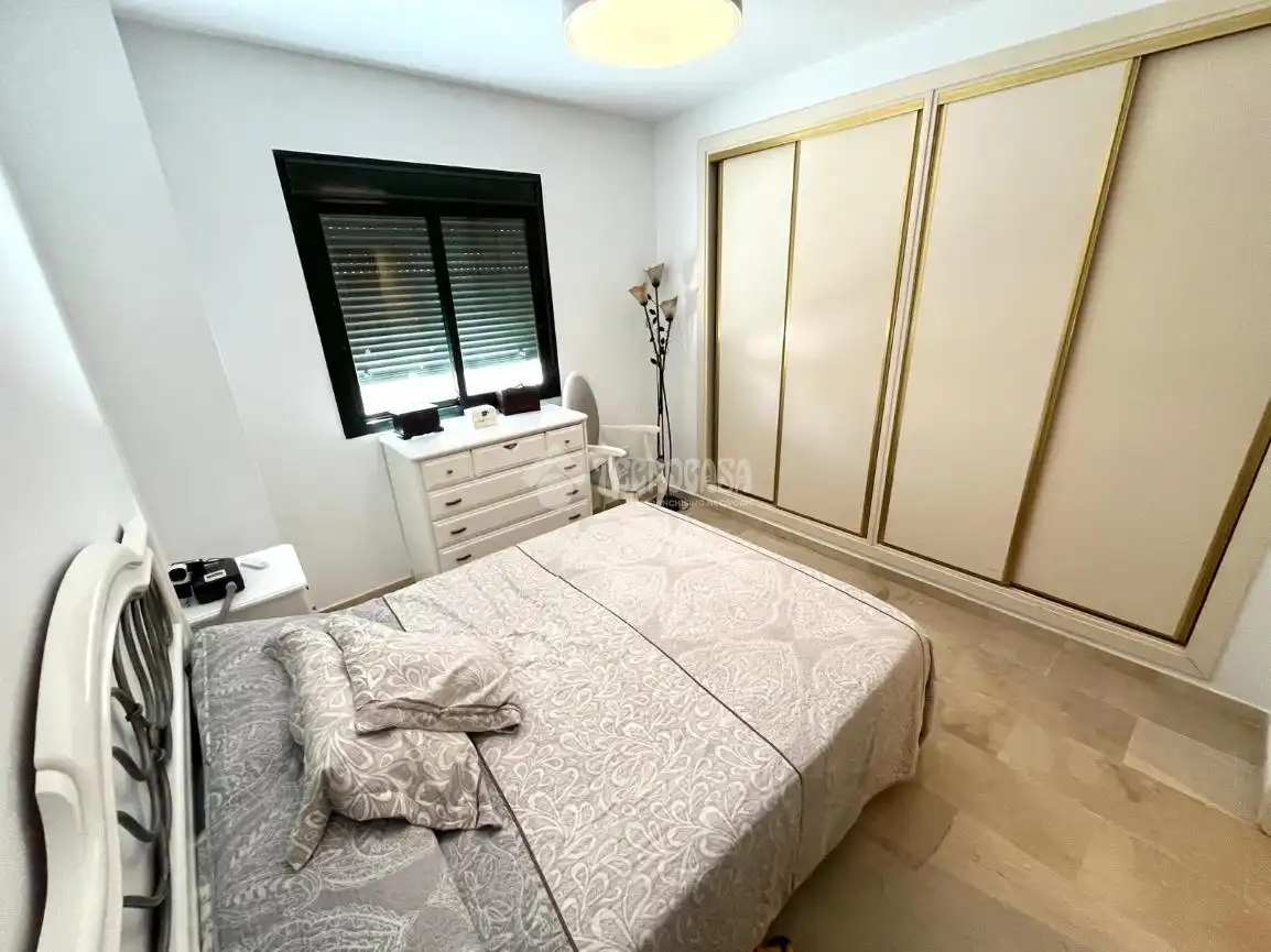 Habitación de Piso en venta en Estepona