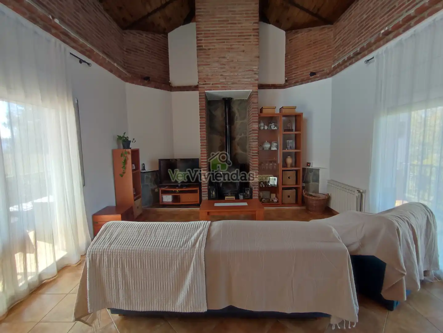 Sala d'estar de Casa o xalet en venda en Abrera amb Aire condicionat, Calefacció i Jardí privat