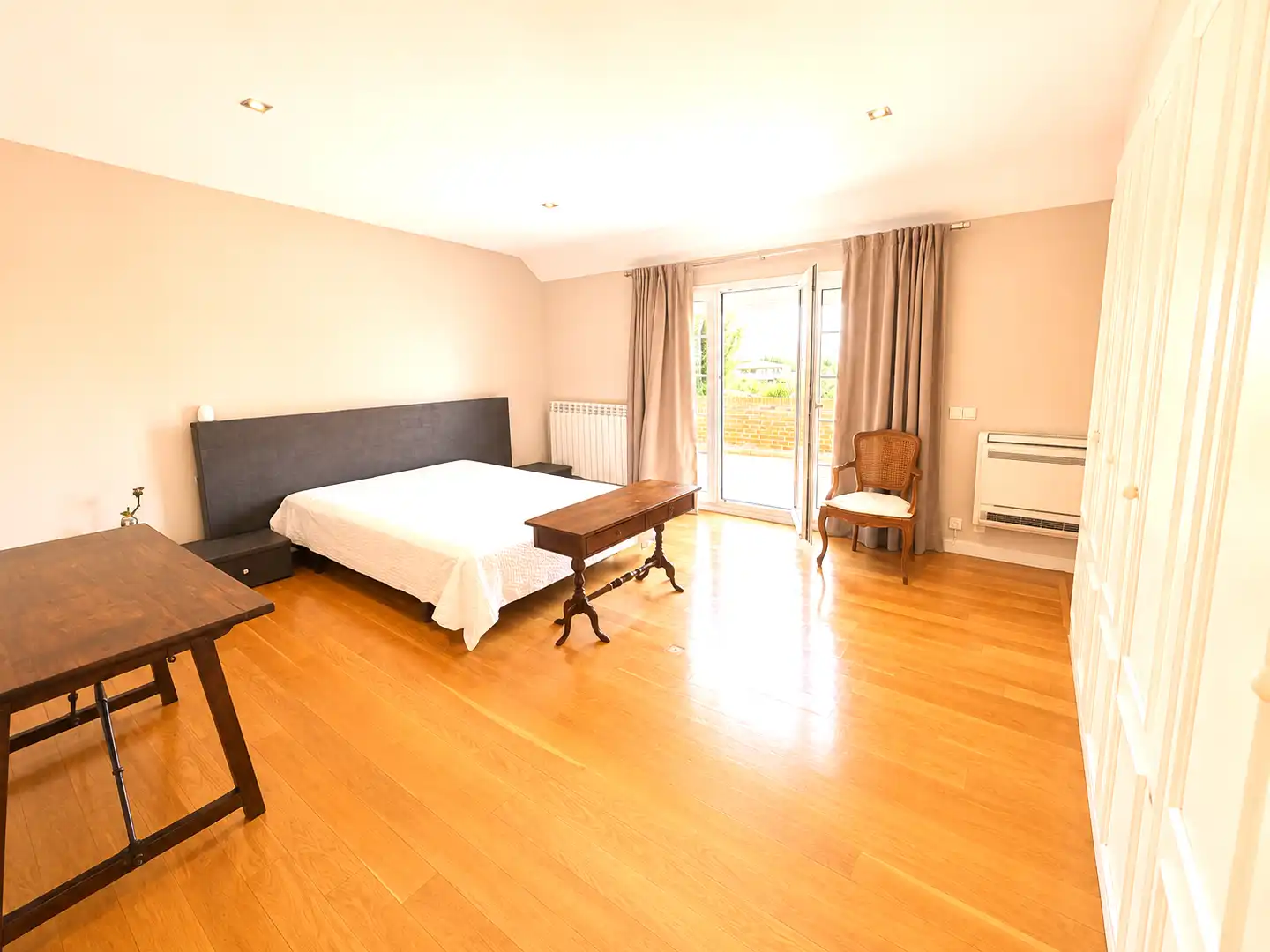 Habitación de Casa o chalet de alquiler con opción a compra en Ciudalcampo con Aire acondicionado, Calefacción y Jardín privado