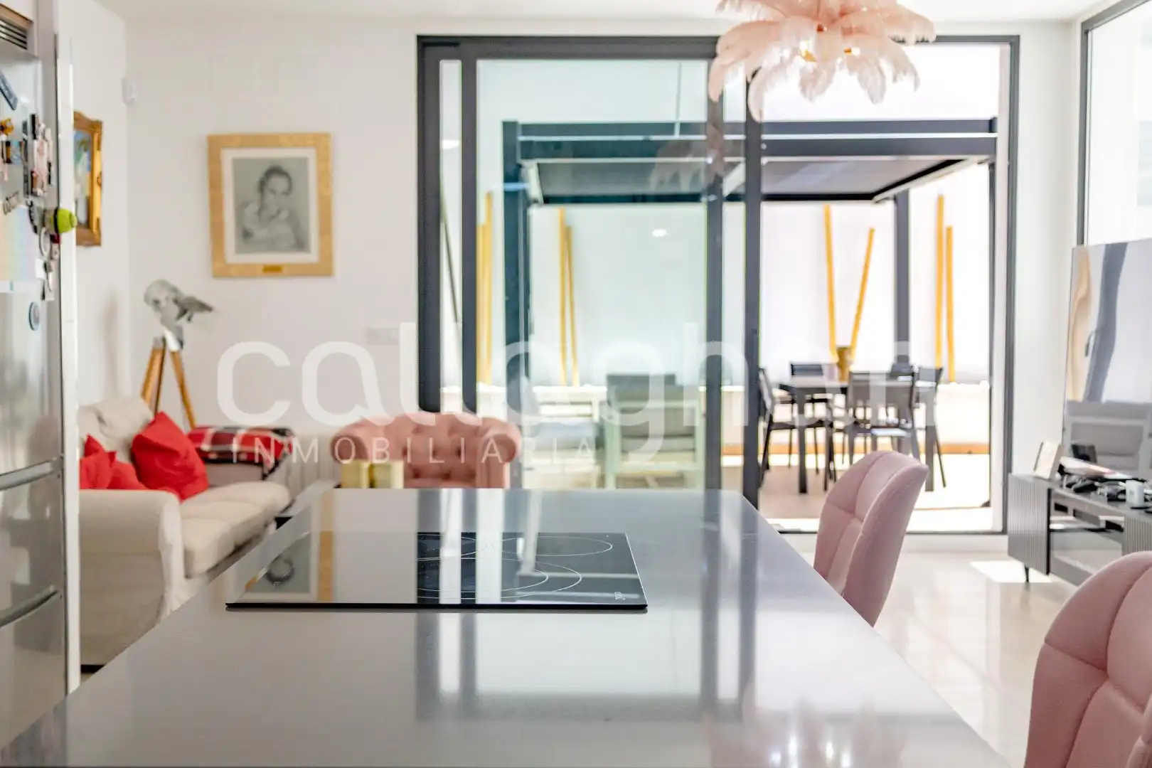 Sala d'estar de Planta baixa en venda en Valencia amb Aire condicionat, Calefacció i Jardí privat
