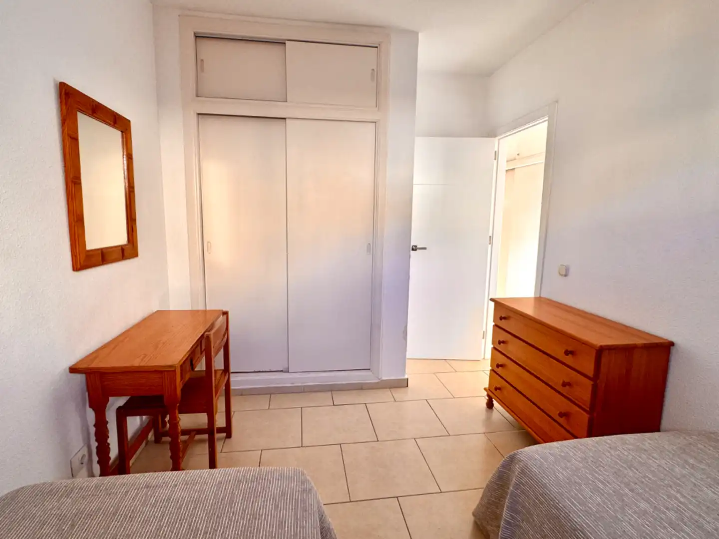 Bedroom of Apartments for sale in Adeje  with Furnished, Microwave and TV
