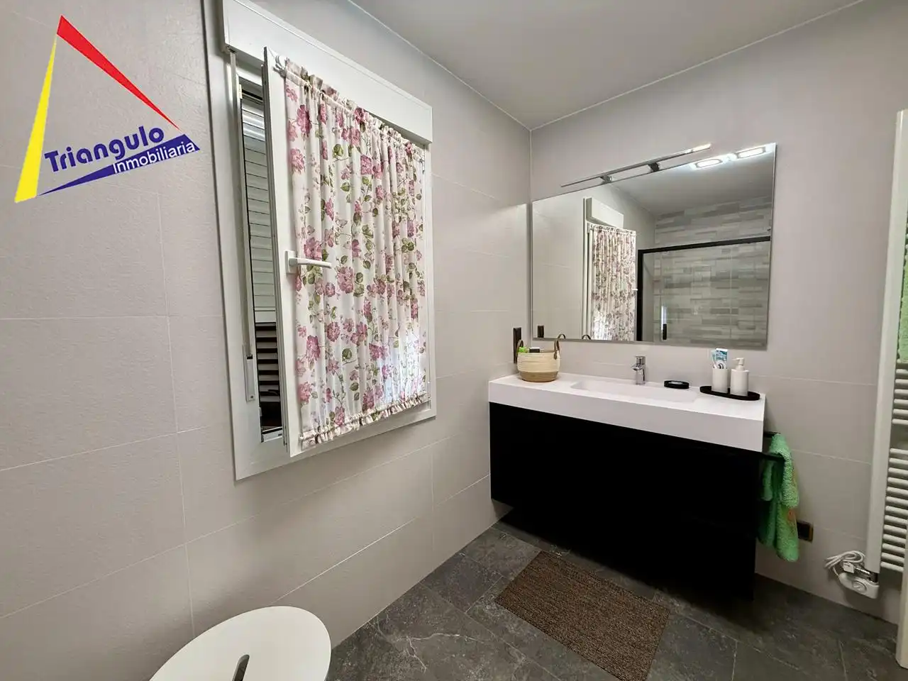 Baño de Casa o chalet en venta en Otero de Herreros con Calefacción y Jardín privado