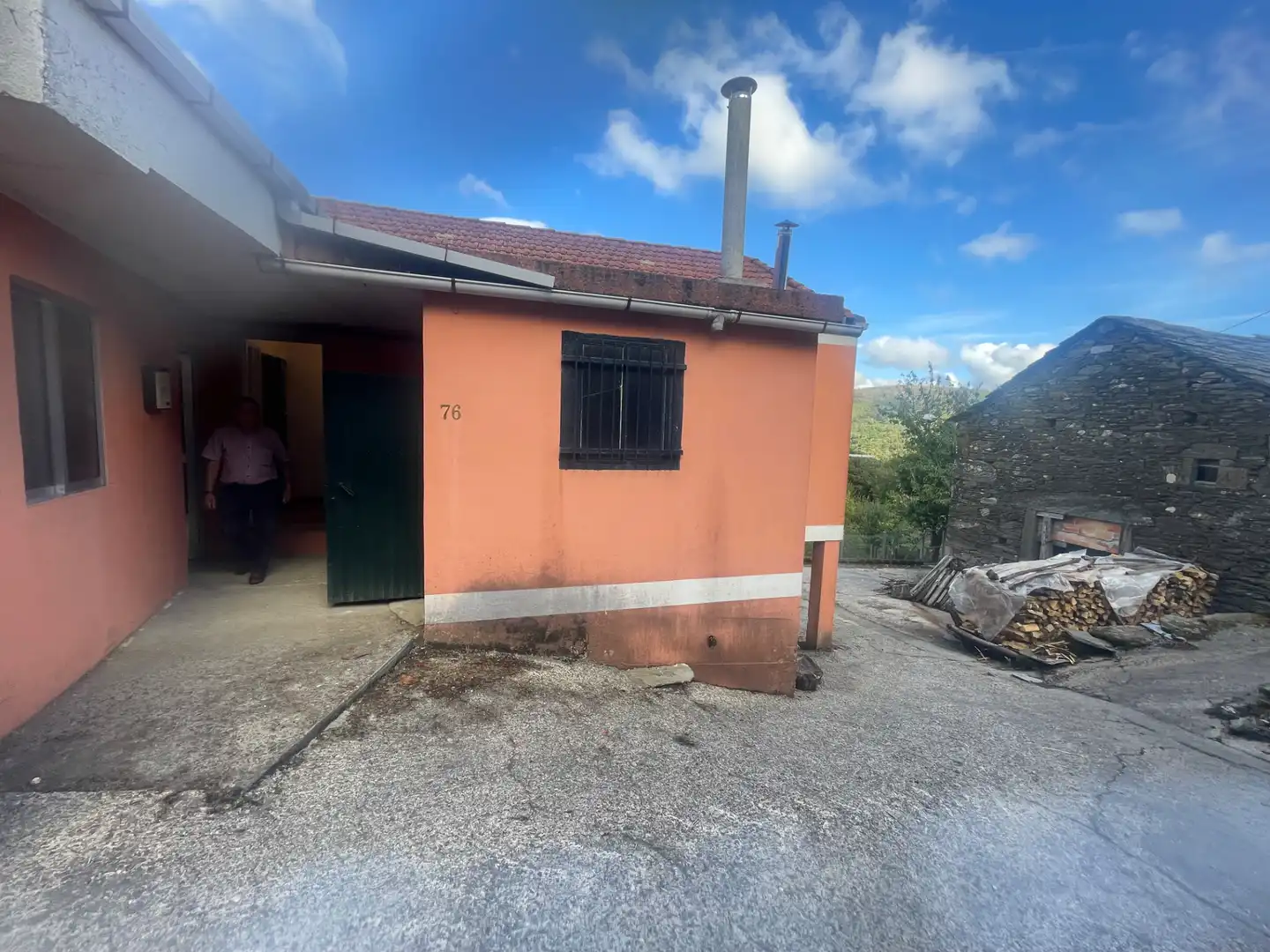 Exterior view of Country homes for sale in O Irixo  with Heating, Furnished and Oven