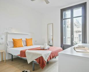 Bedroom of Flat to share in  Barcelona Capital