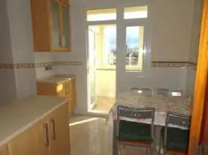 Küche von Wohnung zur Miete in Gijón  mit Heizung und Abstellraum