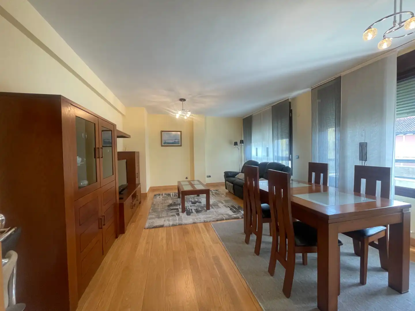 Sala de estar de Piso en venta en Zarautz con Calefacción, Amueblado y Balcón