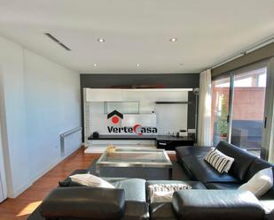 Living room of Attic for sale in  Valencia Capital  with Air Conditioner, Heating and Parquet flooring