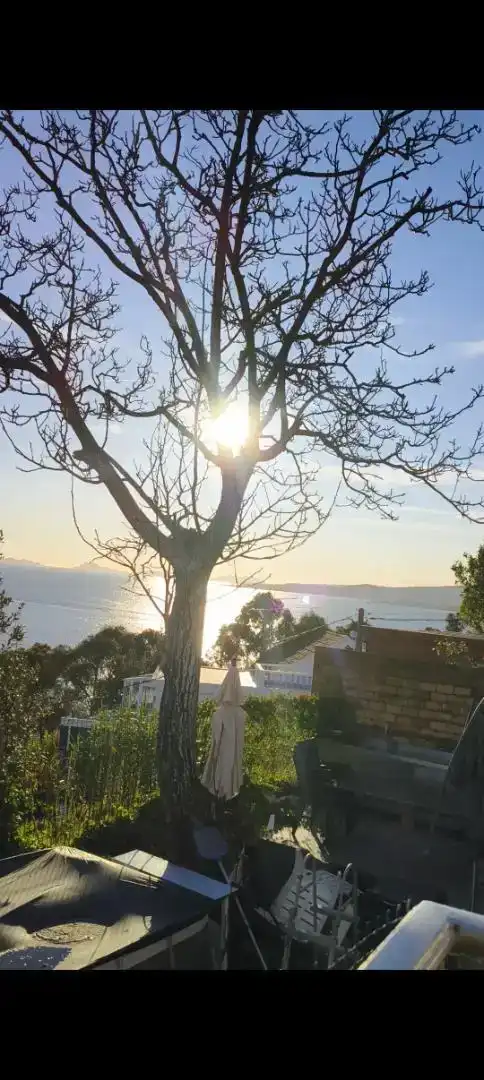 Vista exterior de Casa adosada en venta en Vigo  con Trastero