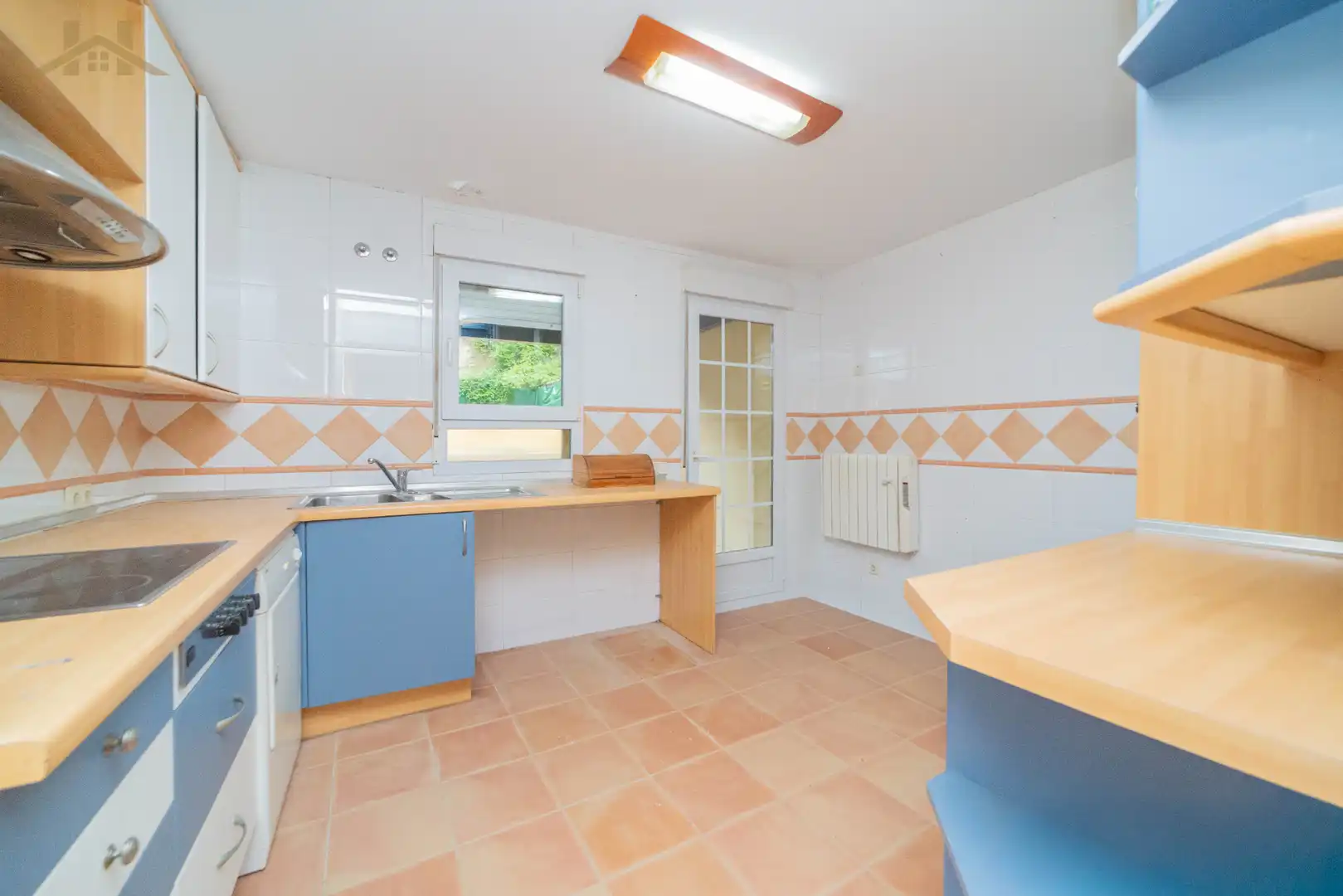Cocina de Casa adosada en venta en Villaviciosa de Odón con Aire acondicionado, Calefacción y Amueblado