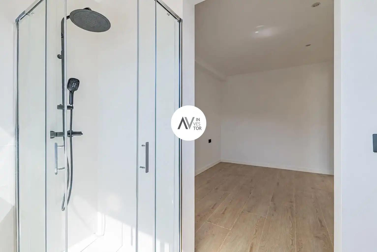 Bany de Apartament en venda en Barcelona amb Aire condicionat, Calefacció i Terrassa