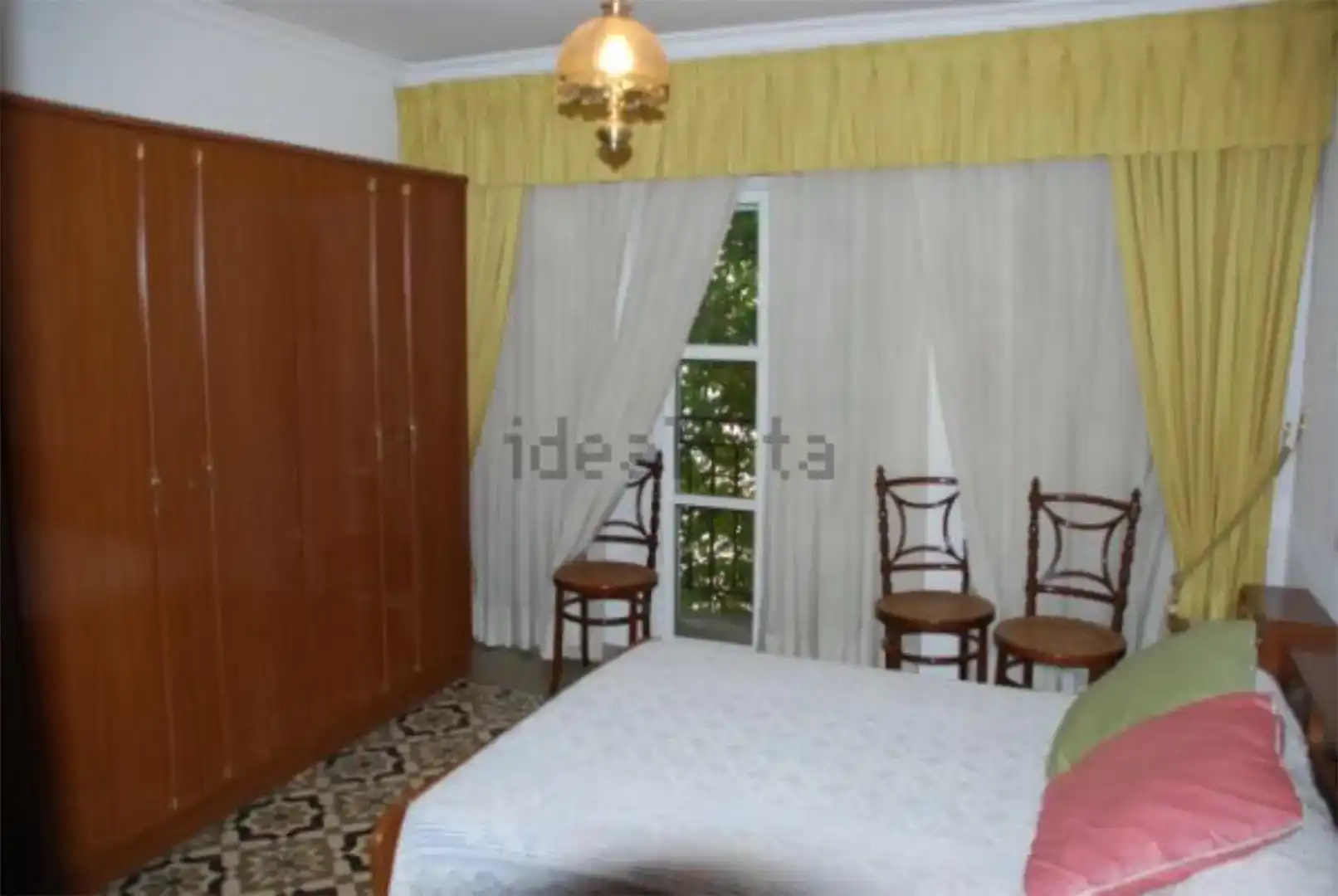Habitación de Dúplex en venta en La Puerta de Segura con Trastero, Horno y Microondas