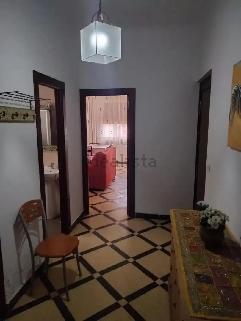 Piso en venta en Granada con Amueblado