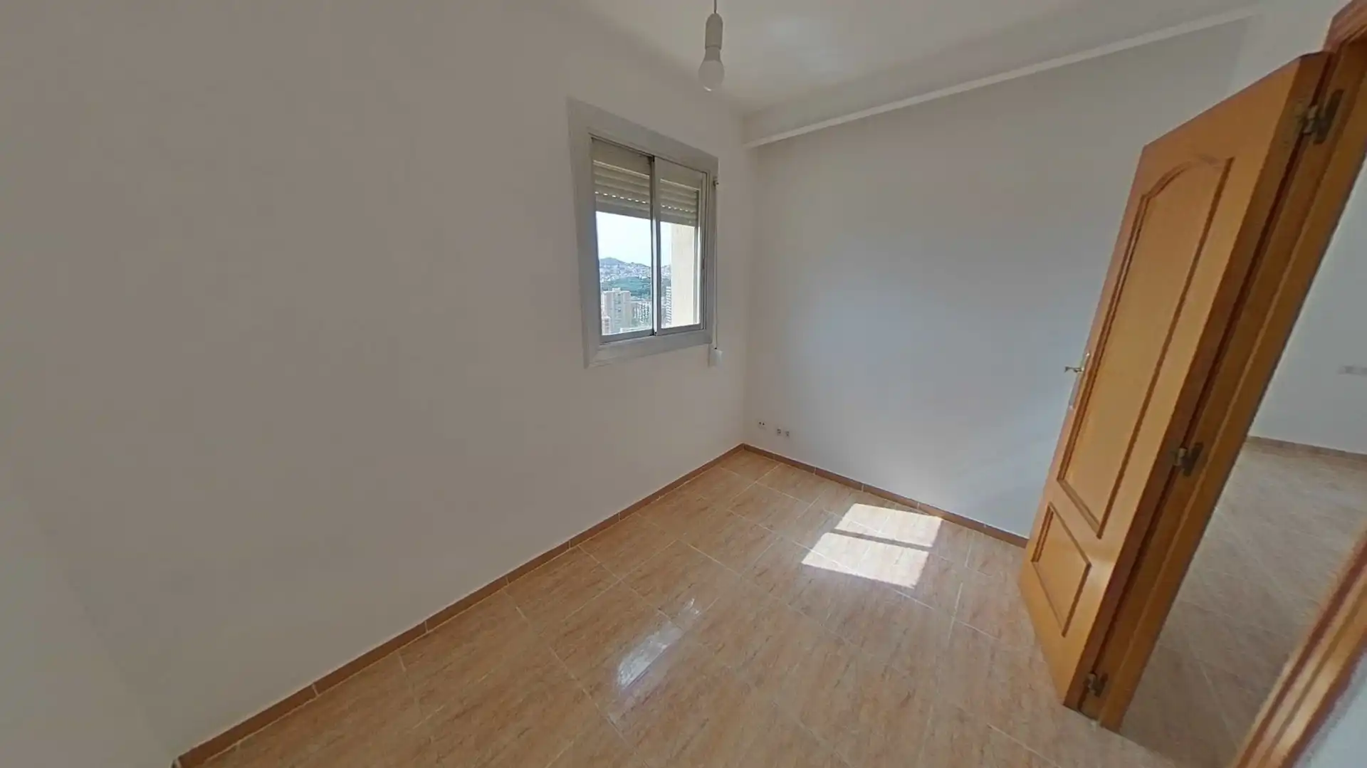 Habitación de Piso en venta en Barcelona con Calefacción y Amueblado