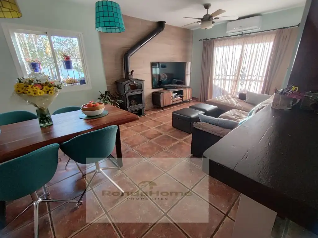 Sala d'estar de Casa o xalet de lloguer en Mijas