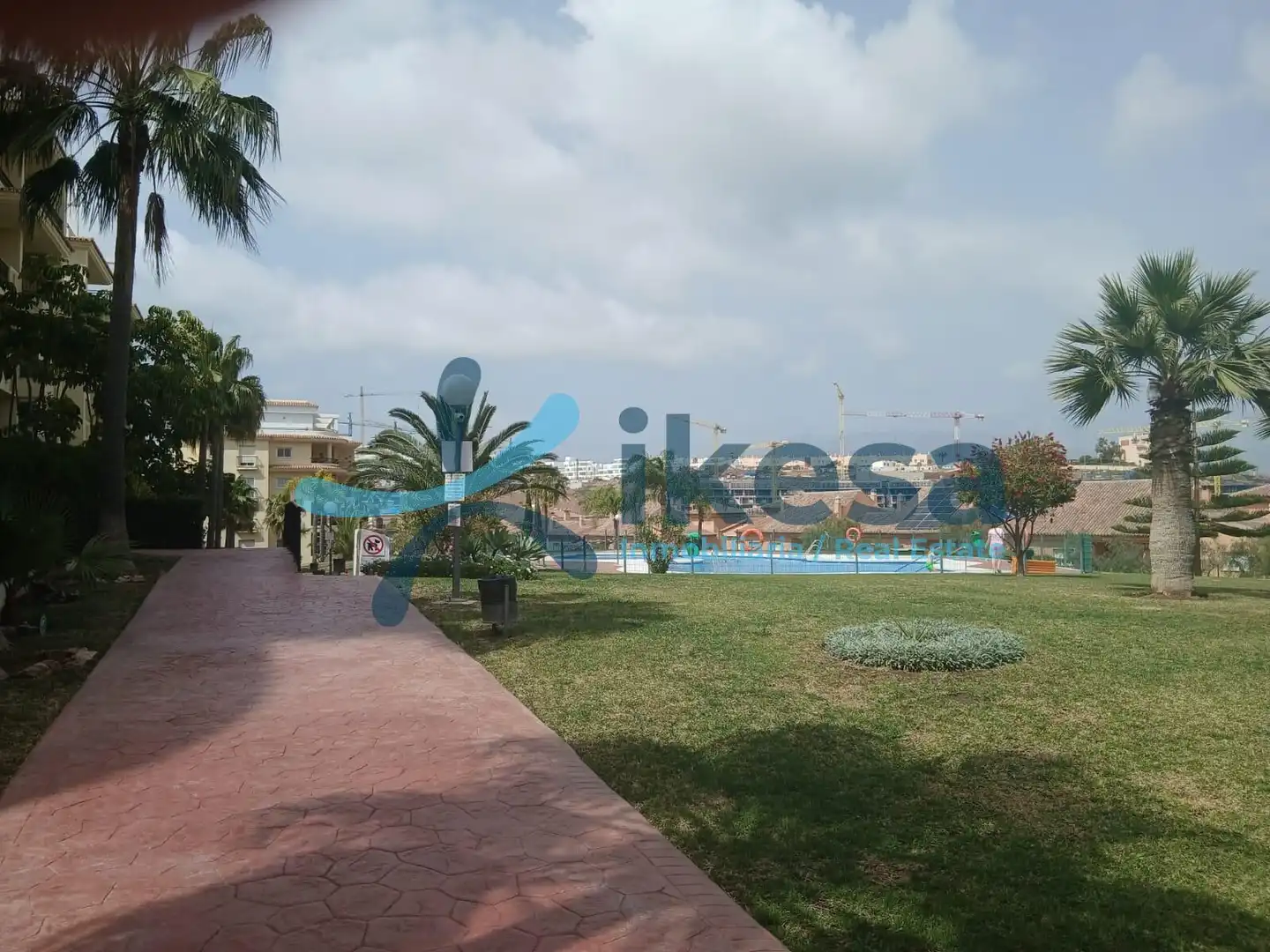 Piscina de Garatge en venda en Mijas