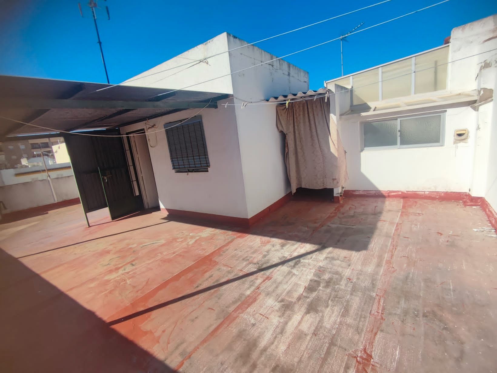 Exterior view of House or chalet for sale in El Puerto de Santa María  with Air Conditioner, Heating and Terrace